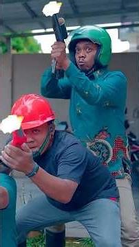 Ibnu Timbul Pak RT Bertarung Melawan Plankton Raksasa #shorts #duniadinda #dindafamily #ibnuzuu