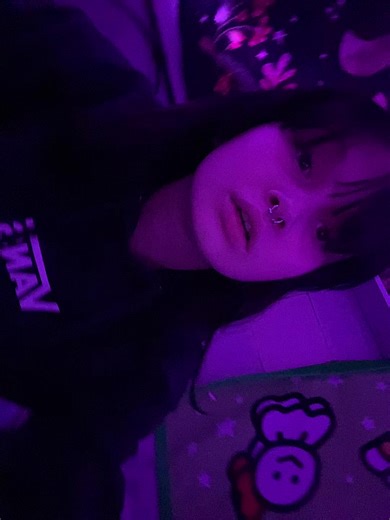 2faced.liz_ (@2faced.liz_)’s videos with original sound - tori halford