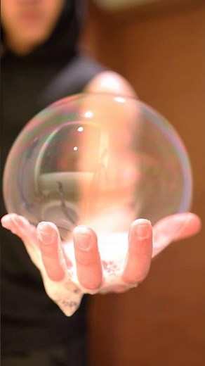 How To Make Bubbles With Your Hands