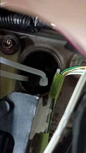 Tip for installing a shift cable bushing in an 2002 Toyota Highlander