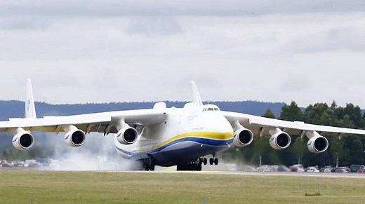 1M views · 7.4K shares | The Antonov AN-225 is the biggest airplane...