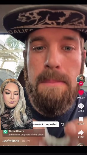 Enhance Your Smile with Clip-On Veneers and Teeth Whitening Kit