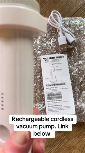 Effortless Vacuuming with a Rechargeable Pump