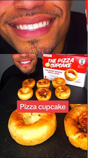 Jerry's ASMR Pizza vs Cupcake Mukbang