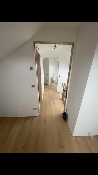 One year in today and some pretty big changes have happened since our last update #bungalow #bungalowrenovation #renovation #house #extension #painting #duluxpaint #flooring #interiors #fyp