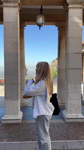 Studying at UCT: Exploring Academics and Student Life in South Africa