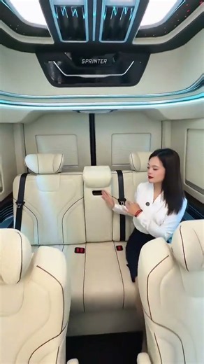 Mercedes-Benz Sprinter (9-seater): The top choice for large family travel. #MercedesBenz #Sprinter