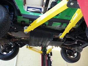Lifting TJ with a 2 post lift.