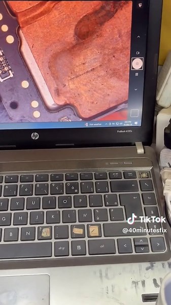 🔬 No guessing. No shortcuts. At 40 Minutes Fix Zebilla, we go deeper than the naked eye can see. This microscope tells us exactly what your phone needs — so every repair is precise, professional, and done right. 💪 We’re not just fixing phones, we’re operating on them. 🛠️ #40MinutesFix #PhoneRepairGhana #MicroscopeRepair #ZebillaTech #ProfessionalPhoneRepair