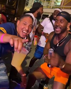 4.4K views · 160 reactions | You just gotta love how fun the Shell dance is. 藍 Repost : @thedavidsb | Skinny Fabulous | Facebook