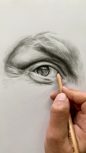 Sketching an Eye ✍️ Crosshatching Charcoal #drawingtutorial #howtodraweyes | Keith Nunes