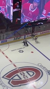 Robin Lehner leads the Golden Knights on to the ice for warmups. Lehner will start in goal for Vegas for game 4 tonight. Rocket Sports Media Canadiens Connection #Habs #allhabs #GoHabsGo #NHL #StanleyCup #vegasborn | Habs Central