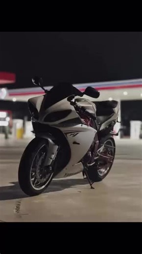 Exploring The Red and White Devil Motovlog