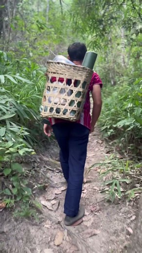 Hiking for a place to have lunch