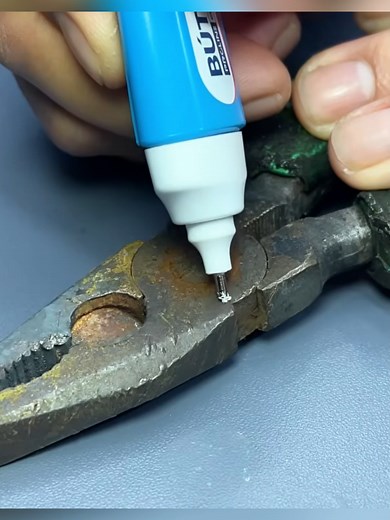 Essential Life Hacks for Everyday Tasks