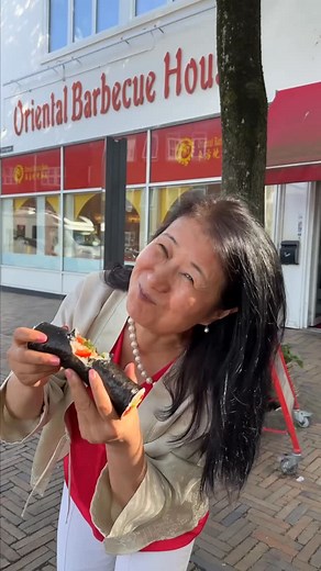 Oriental Barbecue House-Running Sushi on Instagram: "Hvis det virker, og mange ser denne video, så skal i lige vide - den bedste sushi med den bedste service finder du på Slotsgade i Odense 🥳😍 #allyoucaneatsushi #sushiodense"