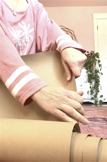 Innovative Paper Bag Flooring for Tiny Homes