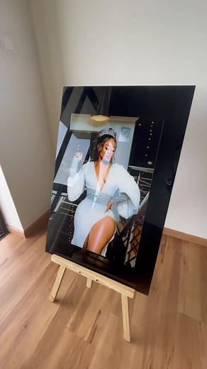 Elegant and Classy Picture Frames | Glassical Mounts