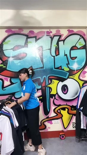 Garterized SNUG SWAG baggy shorts, perfect sa araw-araw! May pocket pa sa left and right side.