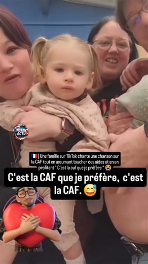 Instant Actualite on Instagram: "🇫🇷 | Une famille sur TikTok chante une chanson sur la CAF tout en assumant toucher des aides et en en profitant " C'est la caf que je préfère " 😭 ▬▬▬▬▬▬▬▬▬▬▬▬▬ #CAF #Tiktok #Famille"