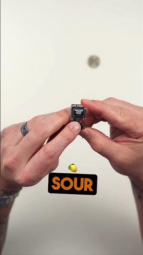 The World’s Smallest Gameboy! TinyCircuits Thumby