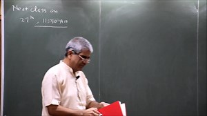 Topological Defects in Condensed Matter and Particle Physics