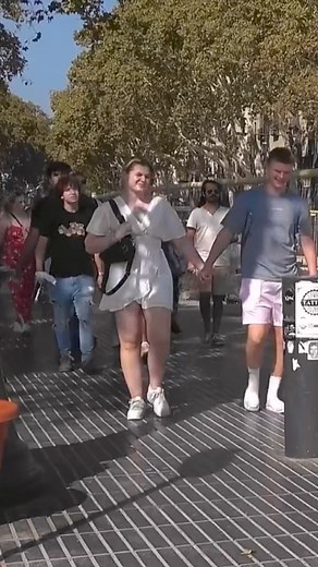 2.3M views · 10K reactions | 藍藍藍#bushman #bushmanprank #funny #funnyvideos #pranks #prankbushman #scare #scar | Funny Pranks | Facebook