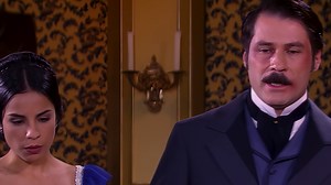 Leôncio consegue uma ordem para resgatar Isaura. Não perca o capítulo de hoje. A Escrava Isaura – segunda a sexta 19:00 #RecordCaboVerde #RecordInternacional #AEscravaIsaura | Record Cabo Verde