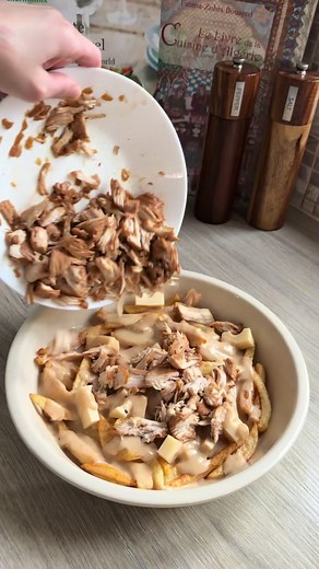 Recette de Poutine au Poulet : Simple et Gourmande
