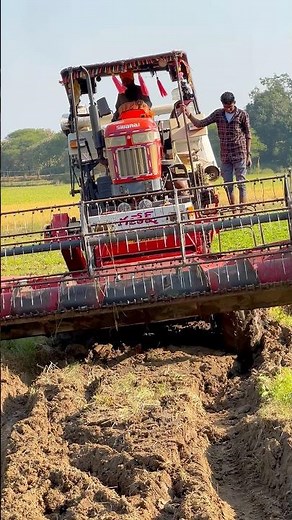 Swaraj harvester #shorts #trending #tractor