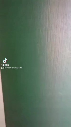 73K views · 1.8K reactions | How to Avoid Losing Daily Items by Creating Drop Zones #dropzone #dropzones #organization #organizedhome #organizingtips #hometips #homehacks #adhdtips | Kayleen Kelly Home Organizing | Facebook