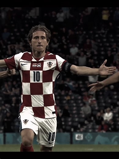 One best midfielder, crazy goals of Luka Modric #football #soccer #madrid #acmilan #goals