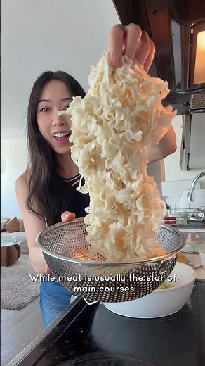 Upgrade your lobster rolls by making Garlic Noodle Lobster Rolls. 🦞 @ thaotamto