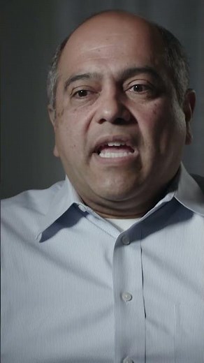 Pilot Films UFO That Vanishes From the Radar #space #alienlife #aliens #unknown #universe