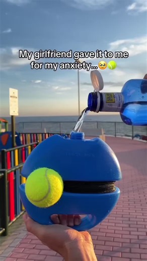 TeneXBall on Instagram: "" Link in Bio 🔗 " Tennis Trainer Rebounder - Boost your tennis skills anytime, anywhere! This Tennis Trainer Rebound Ball set includes 3 balls, anti-tangle hook, vibration dampeners & overgrip for seamless solo practice. - To shop comment "Tennis" to receive direct link via DM or copy/paste: (( https://amzn.to/3CHwED0 )) Link is also available in my story for 24/hrs. You can also find CLICKABLE link in my Facebook page (link in bio) - Credit: Mariaoutreach #TennisTraine