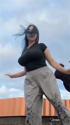 bouncing b 🍈🍈 bs 😳