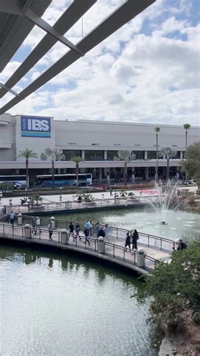 What a week at The International Builders' Show (IBS) 2026. 🌴 Thank you to the thousands of customers, partners and industry leaders who spent time with us in Orlando. And to our Builders FirstSource team, thank you for the time, effort and heart you put into making this show a success. From day one until the job is done, you continue to prove what it means to lead this industry forward. 💪 We are proud of the momentum we built together and even more excited for what comes next. 🛠️ | Builders 