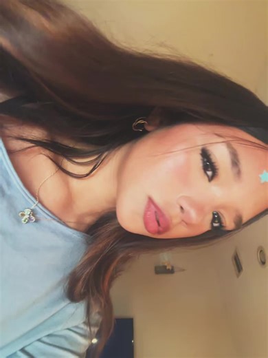 i’m awkward wtf🥹✌️ #fyp #frikintuffboi