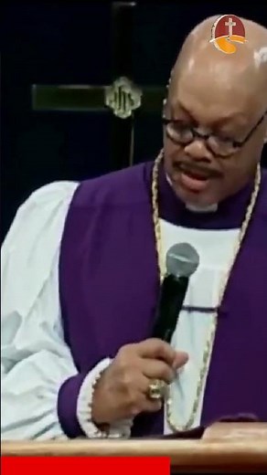 Bishop Michael E. Hill Sr. "Don't Lose Your Bark" (Holiness Preaching Part 1)