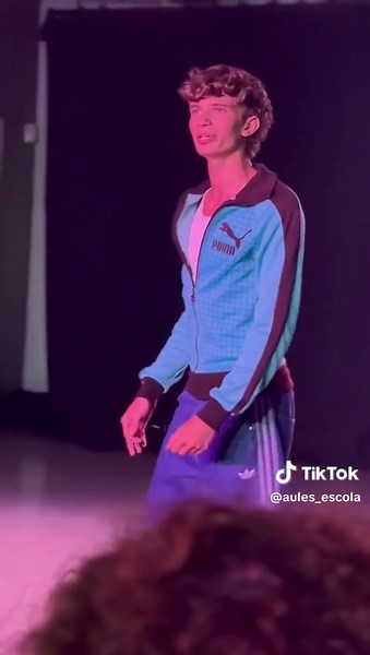 Giants in the Sky Performance by Alex Orona