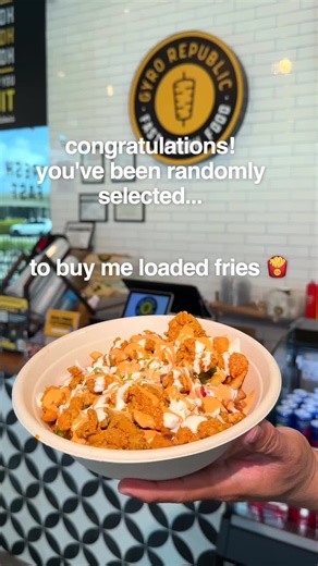 Send this to the person who is buying you Loaded Fries today. 👀