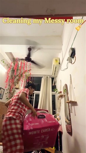 Clean my MESSY hostel room at night #cleaning #hostellife #lifestylevlog