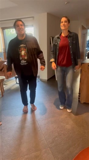 ✨ November 9 - Dance Collection Danse at The Met! Tickets on sale at https://halloffame.dcd.ca/ - grab them before they’re gone! 🎟️ Presenter Catherine Wreford had the best time learning how to jig from the incredible Ryan Richard - Canada’s Master of the Jig! 💃🕺 He’s a five-time World Jigging Champion, a 15-time Men’s Champion at Festival du Voyageur, and he's about to be inducted into the Dance Collection Danse Hall of Fame! Ryan’s energy is unreal - cartwheels, moonwalks, and that Red Rive