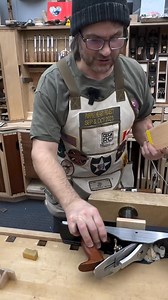 The offset method is, in my opinion, the best way to do hand cut dovetails whether you’re a seasoned woodworker or just starting out. #woodworking #offsetmethod #dovetails #handtoolwoodworking #handcutdovetails - - #woodworking #handtoolwoodworking #handtools #dovetails #purpleheartproject #trainingthehand #php #toolcabinet #drawers #veterans #woodisgood #handplanes #handplane #thankavet #veneer #exoticwoods #desk #drawermaking #tools #woodturning #saws #florida #wooddrawers #diy #chisels #lathe