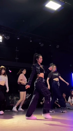 Salute to *Girls Planet 999*—💗