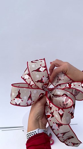 How to make a six loop bow. #diy #christmascrafts #bowmaking #fy #fyp | six loop bow