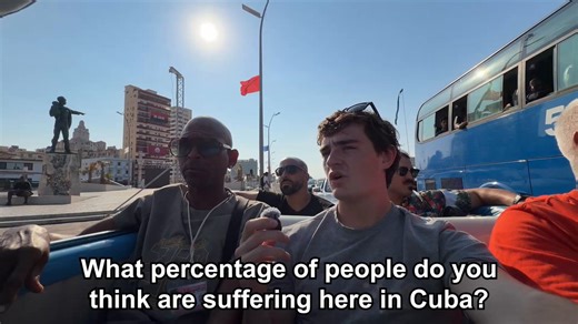 Lo que verdaderamente muestra este video: Castro convirtió a Cuba, un país fundado y creado por ibéricos, en una isla santera haitiana-satánica. Puede ser que esa sea la razón detrás de la supuesta liberación: importar toda esa oscuridad racial hacia América.