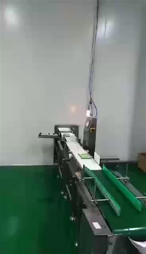 Robotic Packaging System for pouch/can/bottle. Automatic carton former. Pick and stack robot.#Robot#packaging Machine