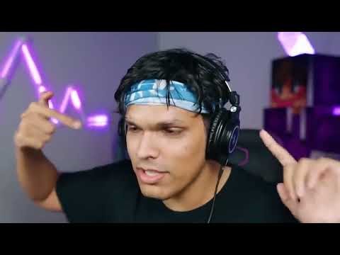 Mythpat! BUILDING A SECRET SKY HOUSE in Minecraft (part 1)