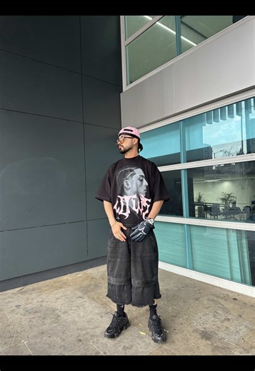 Elevate Your Style: Outfit Inspiration from Colombia